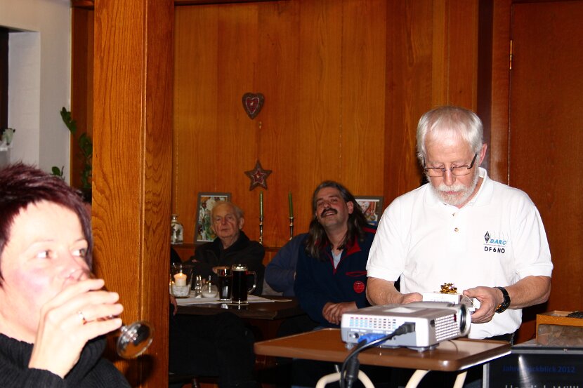 2012 Weihnachtsfeier_032